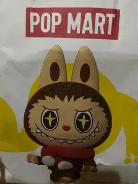 Pop Mart Crybaby