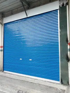Folding gate rolling door