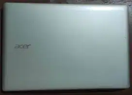 ACER ONE L1410 Slim