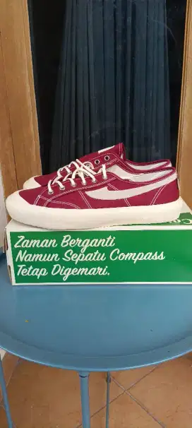 Sepatu compass vintange size 43 not nike adidas
