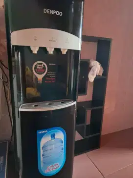 Dispenser Merk Denpoo