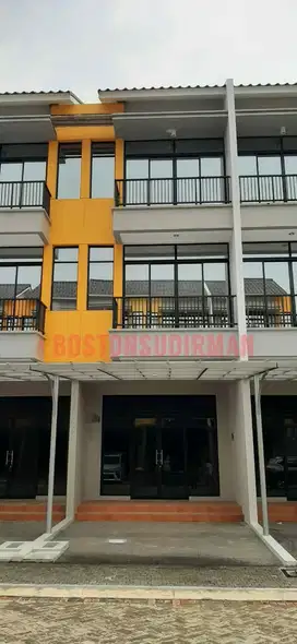 SEWA RUKO SOHO FOODSTREET SEDAYU CITY BOULEVARD RAYA KELAPA GADING 4,5