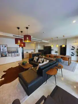 Unit Hook 3BR+1 Fully Furnish Sewa/Jual Cepat Lantai rendah jarang ada