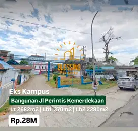 gedung bekas kampus di perintis kemerdekaan