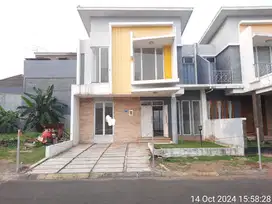 Dijual Murah Rumah 2 Lantai Mordenland Cipondoh Tangerang Banten