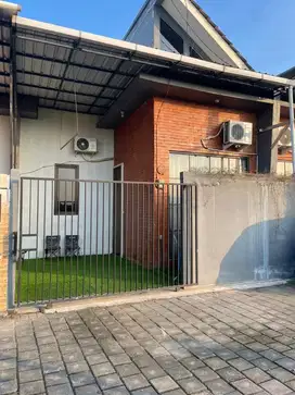Oper Kredit Rumah bergaya unik eropa