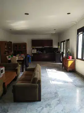 Rumah cocok untuk usaha di Dr.Otten Sayap Paskal Pasteur Bandung