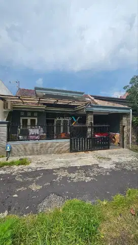 Dijual Rumah di Jalan Titan Asri, Pandanwangi Blimbing, Malang