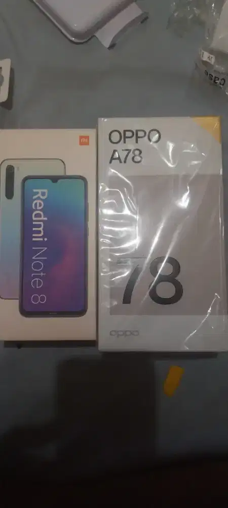 Kotak handphone