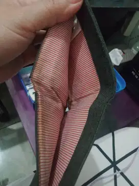 Dompet pria merk hershel original