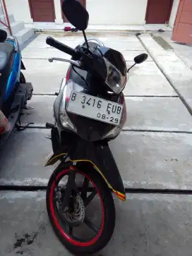 Motor Honda Supra X 125 helm in