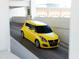 Mobil Suzuki Swift Sport 1.6 MT ZC32S JDM