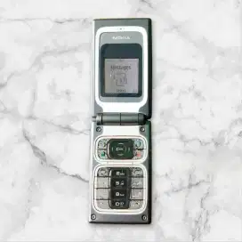 Nokia flip 7200 langka normal nego