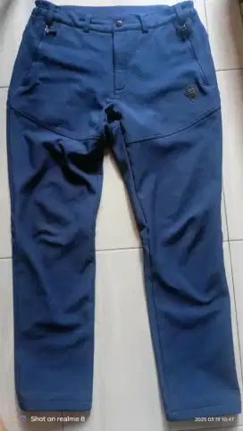 Celana outdoor tebal