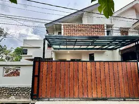 jual rumah bagus.di hook.baru renov total.siap huni.