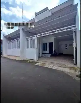Rumah Siap Huni Ada Mini Kolam Renang Swadaya Tanjung Barat Jaksel