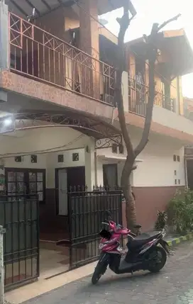 Turun Harga! Rumah Murah 2 Lantai Siap Huni Griya Kebraon Surabaya
