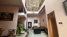 Rumah Kantor Poros Jl. Candi Mendut Suhat Kota Malang