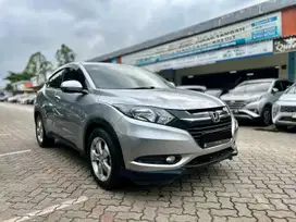 HONDA HRV E 2018 AT SILVER KM 85RB