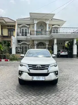 Toyota Fortuner VRZ 2017 Diesel Matic Kinyisse Kinyissss
