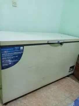 JUAL FREEZER GEA Tipe AB-506-T-X