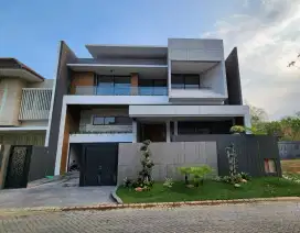 DIJUAL RUMAH BARU GRESS SPLIT LEVEL DI IMPERIAL GOLF PAKUWON INDAH