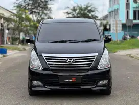 Hyundai H1 2.4 AT 2013 Hitam Metalik
