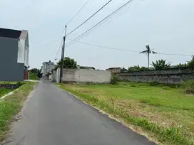 Tanah Dalam Ringroad Jogja Dekat Jalan Kabupaten