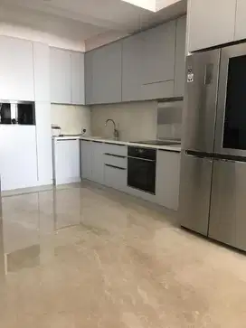 apartment mewah disewakan 2br dari 3br The Peak Tunjungan