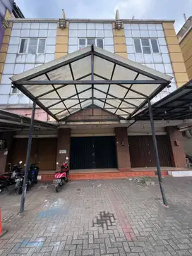 WTS / Dijual Ruko Siap Pakai 3 Lantai di Golden Boulevard, BSD City