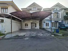 Rumah Bagus Siap Pakai di Perumahan Dekat Fajar Indah Solo