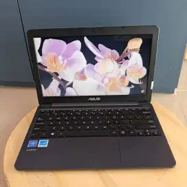 Laptop Intel N Series Ringan& fleksibel Garansi 1 tahun Game+stik game
