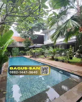 Rumah Mewah Hook Cakep Luas 900M2 Rasa Villa Menteng Bintaro Tangsel