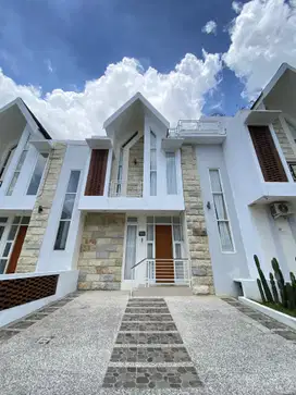 SEWA VILLA UNTUK HARI RAYA HARGA 2 JT AN SAMPING JATIM PARK 2