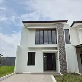 dijual rumah minimalis setiabudi regency bandung dekat UPI Lembang
