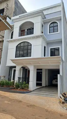 DIJUAL CEPAT RUMAH MEWAH BARU KOLAM RENANG SIAP HUNI DI KEMANG AREA