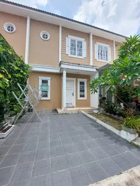 Dijual Villa Di Komplek Merci Cluster Rotterdam Tipe Averlo