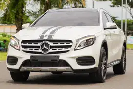 Langka 50 Edition! Mercedes GLA200 AMG 2017 Recaro 320i x1 cla200 c300