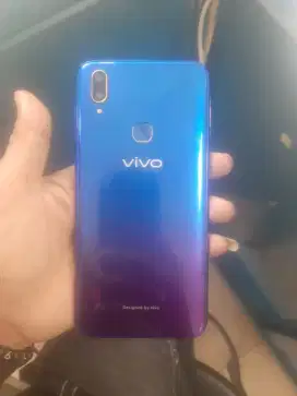 Vivo v11 4/64 ( resmi )