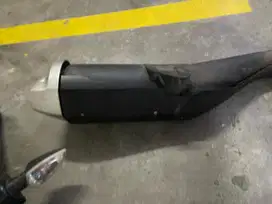 knalpot ori & spakbor belakang Yamaha R15 gen3