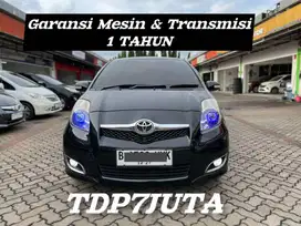 Yaris e at 2011 full upgrade DP7jt
