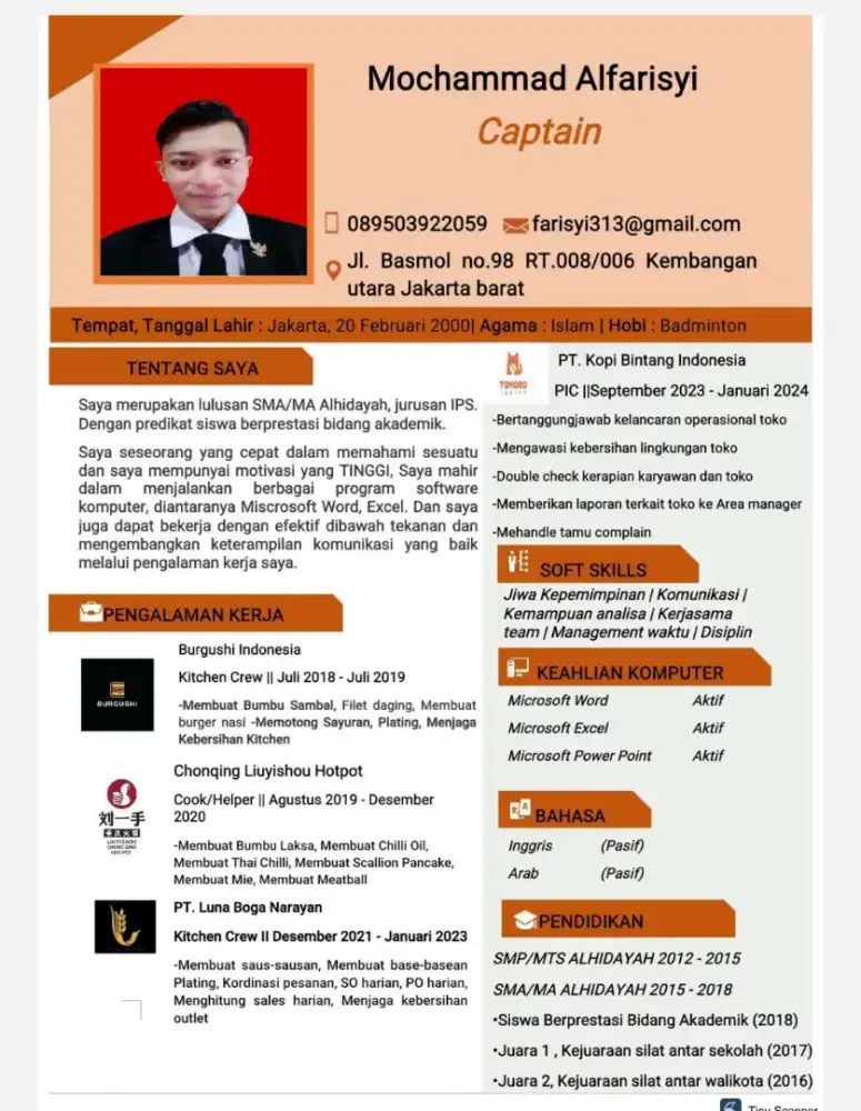 Mencari kerjaan dibagian kitchen