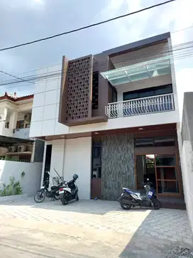 Rumah Baru Lokasi Strategis dekat Hyatt Regency Palagan