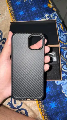Casing carbon Iphone 15 (100% carbon fiber)