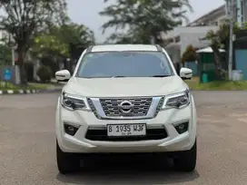 Nissan terra Vl At 4x2 2018 Putih