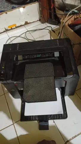 Hp LaserJet P1606dn kondisi normal  toner SE adanya hasil prin