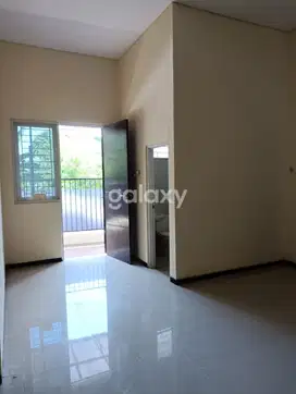 SEWA RUMAH LEBAK DAERAH KENJERAN DEKAT MERR RUNGKUT PAKUWON CITY