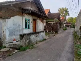 Tanah bonus bangunan sederhana dekat ke UAD 4,5 Wirosaban Banguntapan