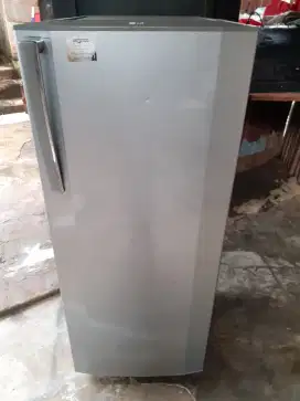 Jual preser 6rak LG original normal mulus garansi di anter.