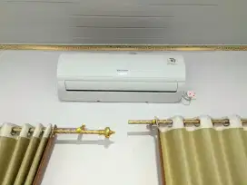 Di jual cepat ac sharp 1 pk